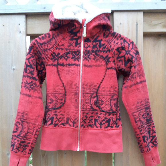Lululemon Special Edition Scuba Snowflake Sherpa 2 - Picture 1 of 4